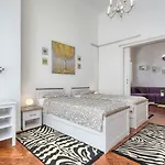 Silvia By Interhome