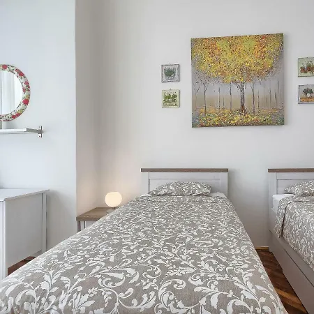 Silvia By Interhome Apartment Pula