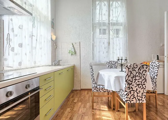 Daire Silvia By Interhome