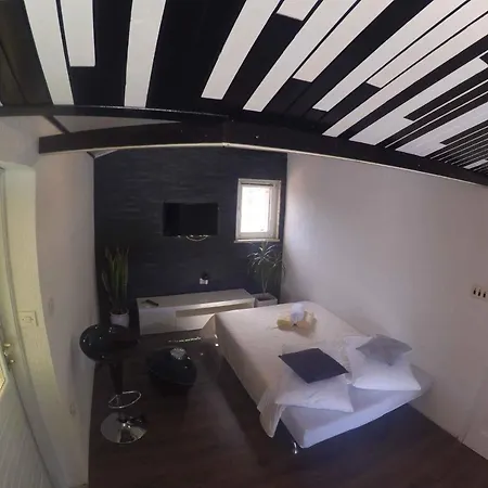 Apartment Apartment Silvia By Interhome *