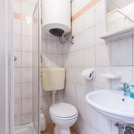 Apartment Silvia By Interhome Apartman Pula