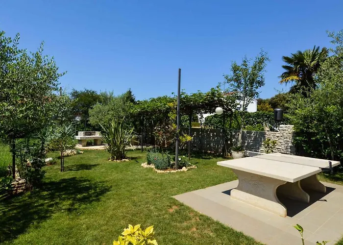 Silvia By Interhome Lejlighed *