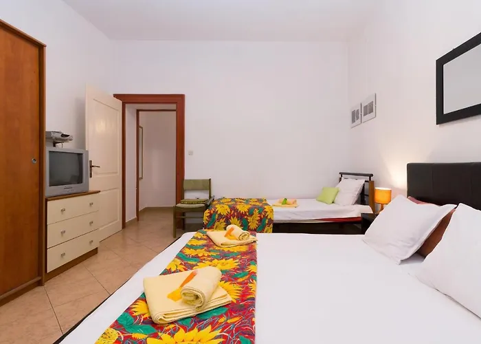 Silvia By Interhome *